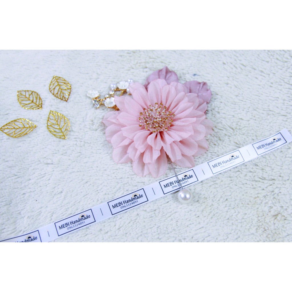 (ảnh thật) Hoa cài áo handmade mẫu thược dược mix cành mai, 2 lá nhụy pha lê siêu sang