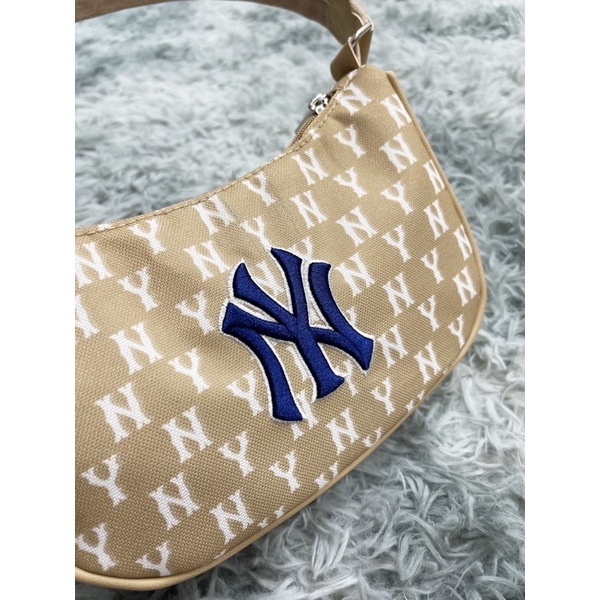 TÚI KẸP NÁCH+ MŨ BUCKET+ MŨ LƯỠI TRAI NÂU MONO LOGO XANH THAN