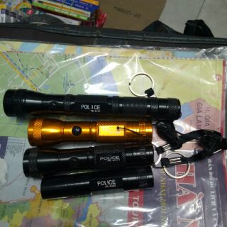 Đèn pin siêu sáng Police