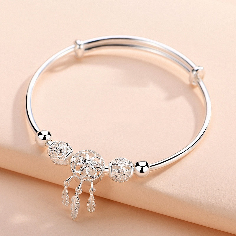 Vòng tay màu bạc thời trang dành cho nữ. ANTA Jewelry ATJ6702M