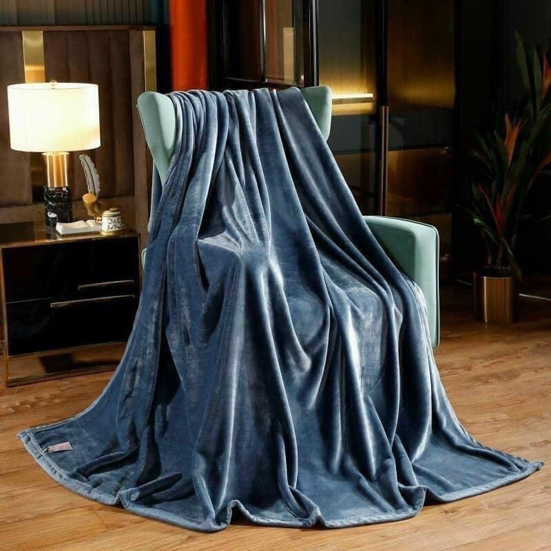 Chăn lông tuyết Muji mềm mịn không phai không xù 2m x 2m2