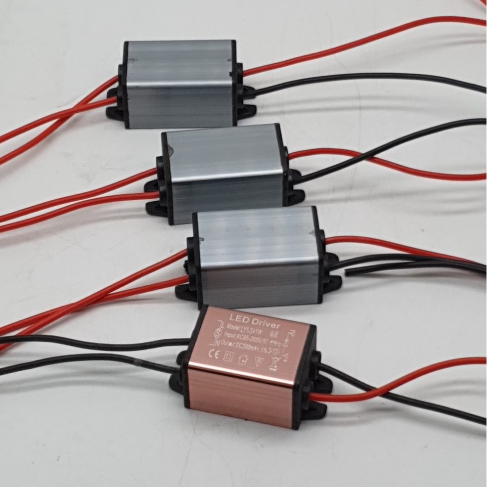 Nguồn điện thay thế cho đèn led bông lúa 12V - 2A