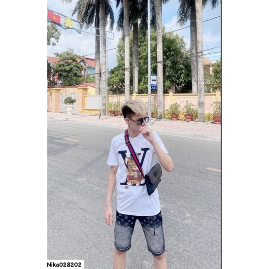 Áo phông LV Hô form rộng đẹp- Áo thun tay lỡ Unisex nam nữ kiểu hàn quốc vải cotton HARI in hoạ tiết