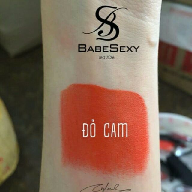 Combo son cho khách