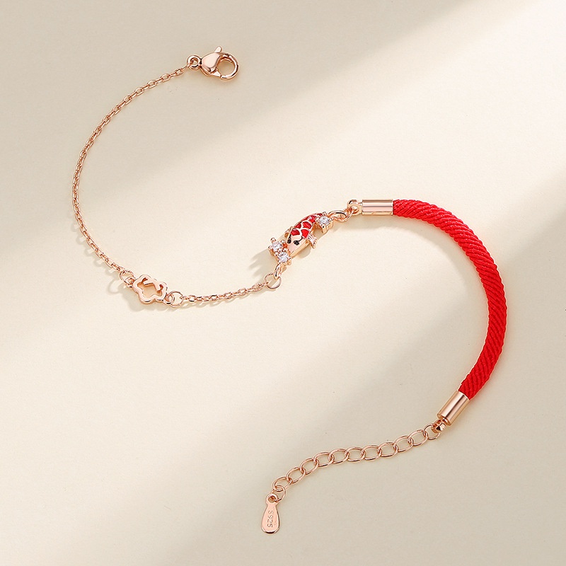 Vòng Tay Dây Đỏ May Mắn Cho Nữ