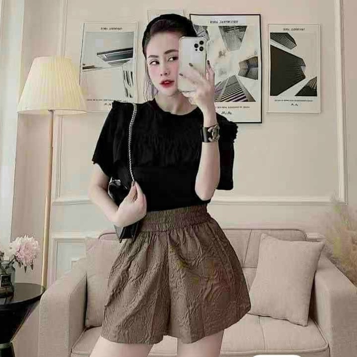 Quần short nữ dập nổi 3D LOZADO quần đùi nữ phồng xốp hoa cap chun lưng cao Q508 | BigBuy360 - bigbuy360.vn