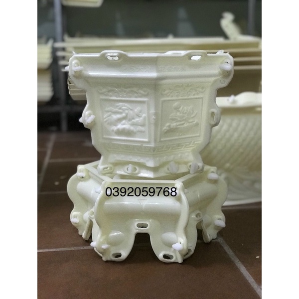 Khuôn đúc chậu xi măng lục giác 25 sen trúc o
