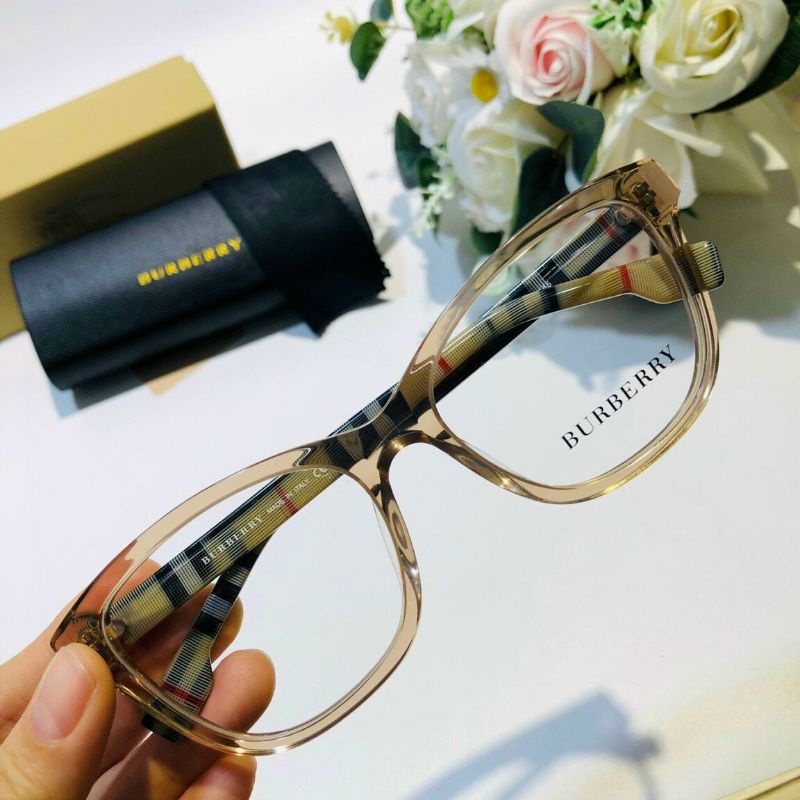 Mắt kính bur berry màu trà