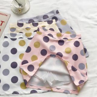 Chân váy chấm bi 2 lớp