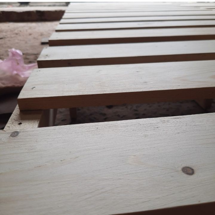 [BIG SALE] Giường Pallet gỗ thông size 1m*2m TPHCM – Tiệm Decor Nhà Sóc