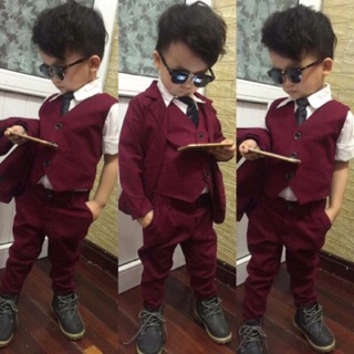 Sét bộ vest ba món cho bé