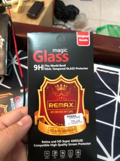 1 miếng cường lực Remax siêu mỏng, dẻo cho iphone