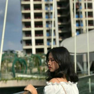 (SẴN) Áo trễ vai đan dây ulzzang