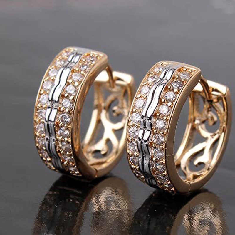 Đôi Khuyên Tai Đính Đá Zircon Phong Cách Hip Hop Thời Trang Cho Nữ