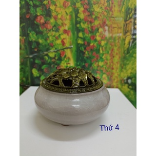 LƯ SỨ XÔNG TRẦM HƯƠNG