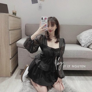 ÁO PEPLUM CỔ VUÔNG