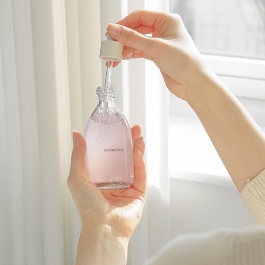 Tinh chất hoa hồng dưỡng và ngăn ngùa lão hóa Aromatica Reviving Rose Infusion Serum 100ml