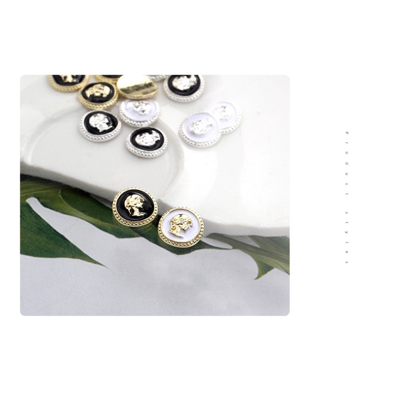 Charm nail cao cấp, hình tròn