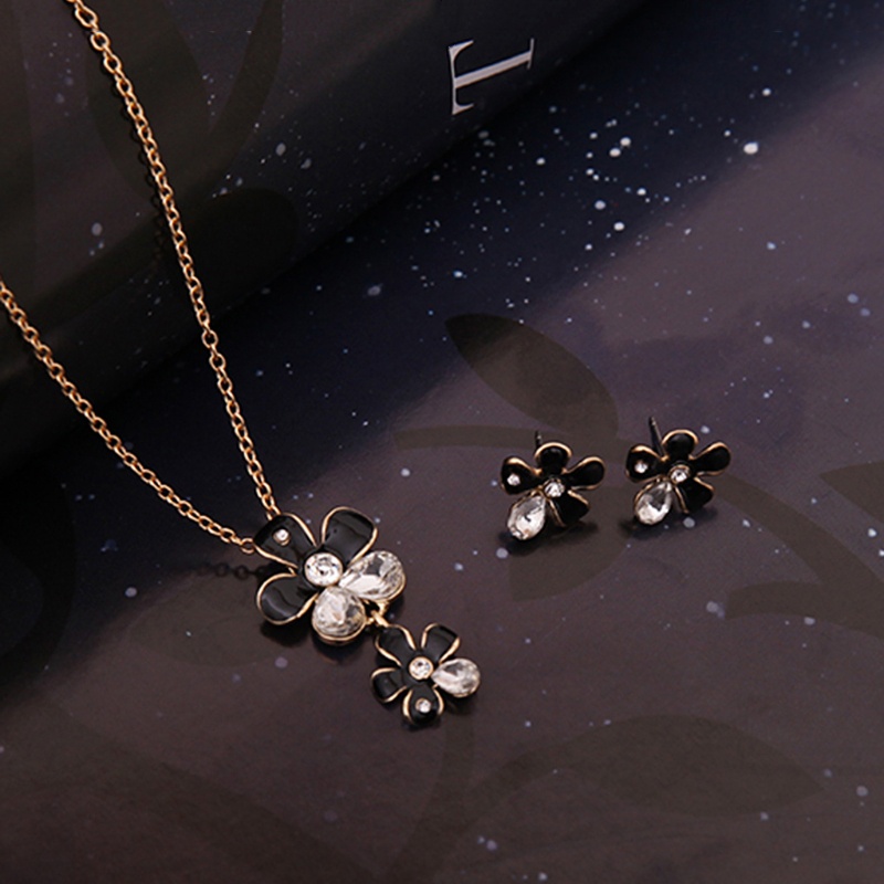 Bộ Trang Sức Đính Đá Hình Hoa Thanh Lịch Dành Cho Nữ