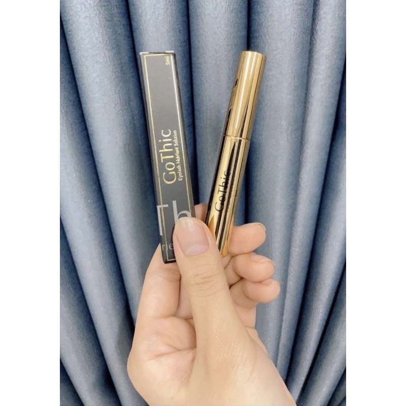 Dưỡng mi Gothic kích thích mi mọc dày và dài hơn