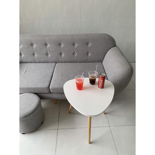 Bàn trà sofa/cafe hiện đại tam giác chân gỗ sồi chính hãng IGA- màu Trắng