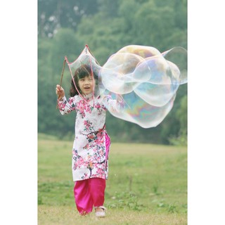 Bộ đồ chơi tạo bong bóng khổng lồ cho bé