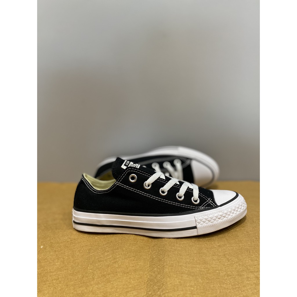 Giày Converse classic đen cổ thấp