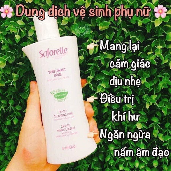 Dung Dịch Vệ Sinh Phụ Nữ Saforelle 250ml