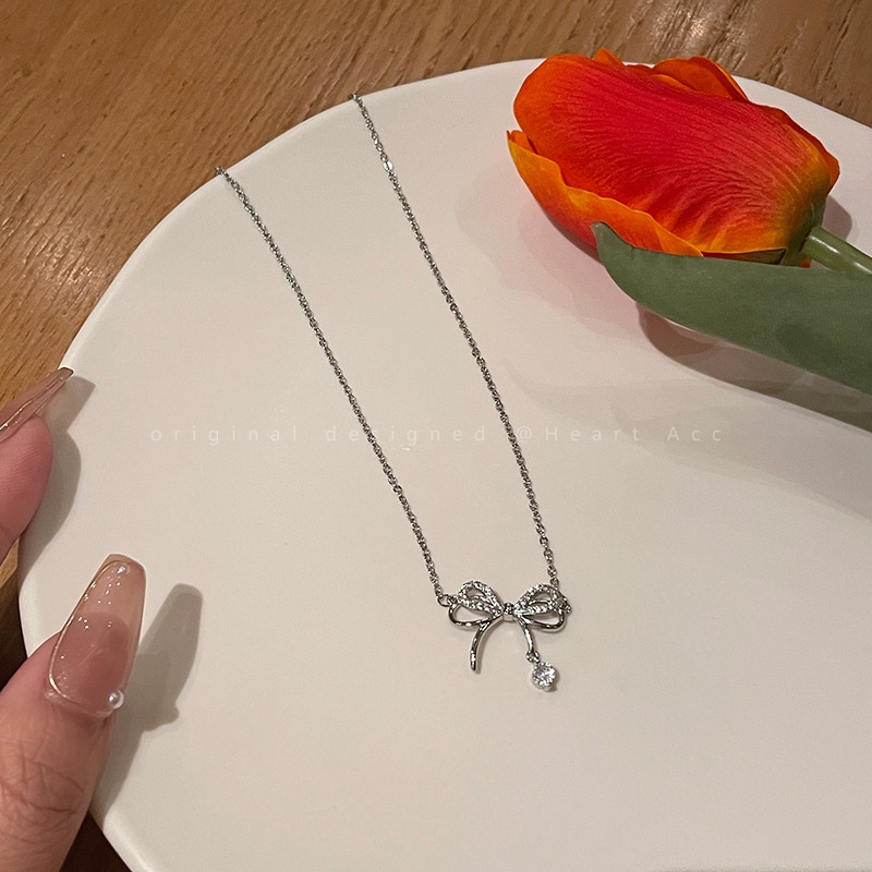 Vòng cổ Mặt Hình Nơ Đính Đá Zircon Đơn Giản Thời Trang