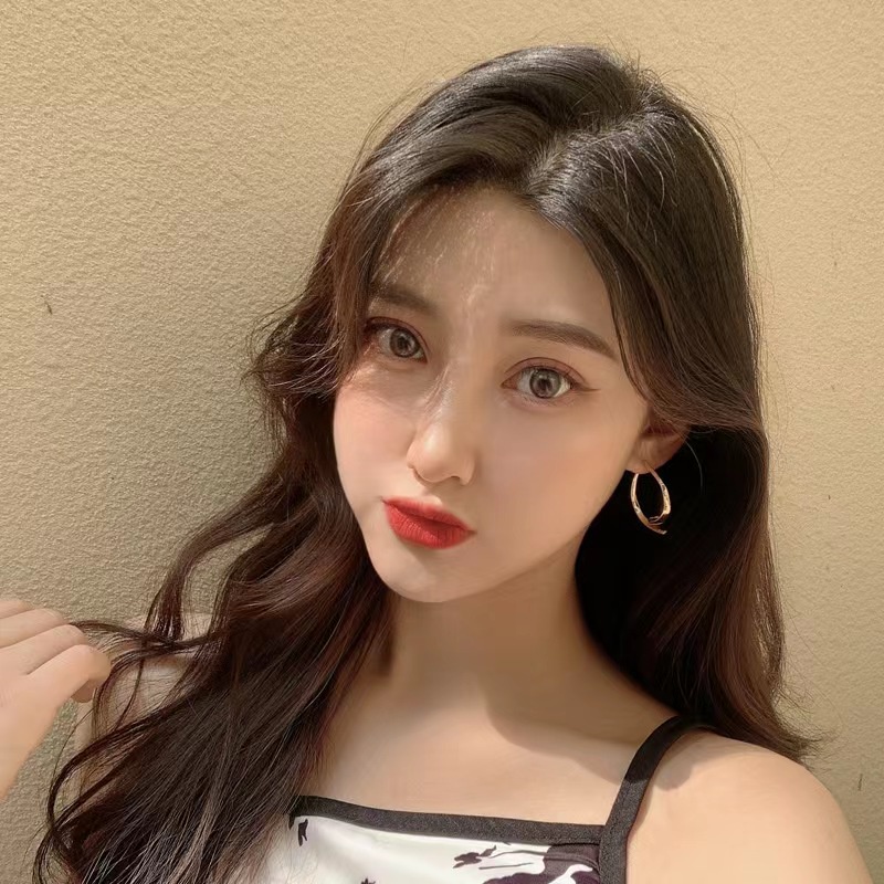 Khuyên Tai Hợp Kim Bạc Kiểu Dáng Độc Đáo Phong Cách Hàn Quốc