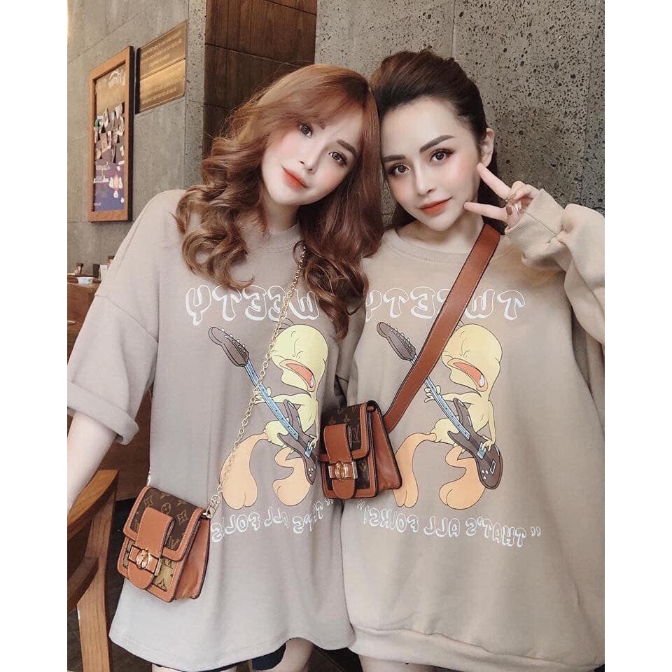 áo nữ dáng thụng kiểu dáng Unisex