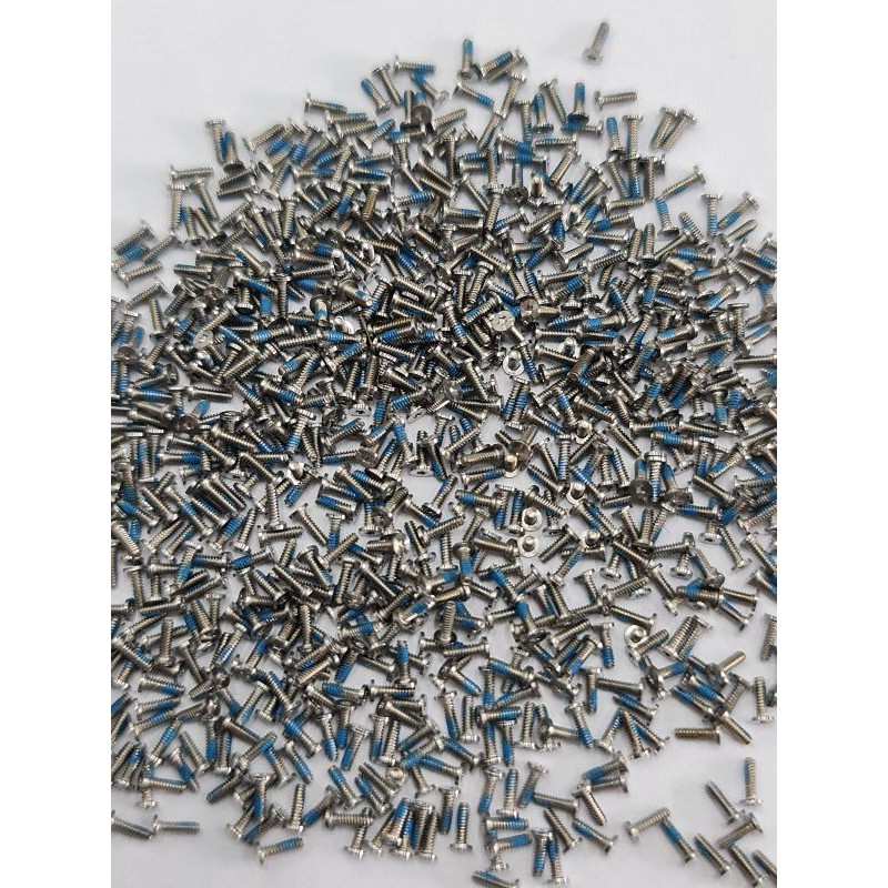 combo 2 con ốc đuôi ip4/4s màu trắng | BigBuy360 - bigbuy360.vn