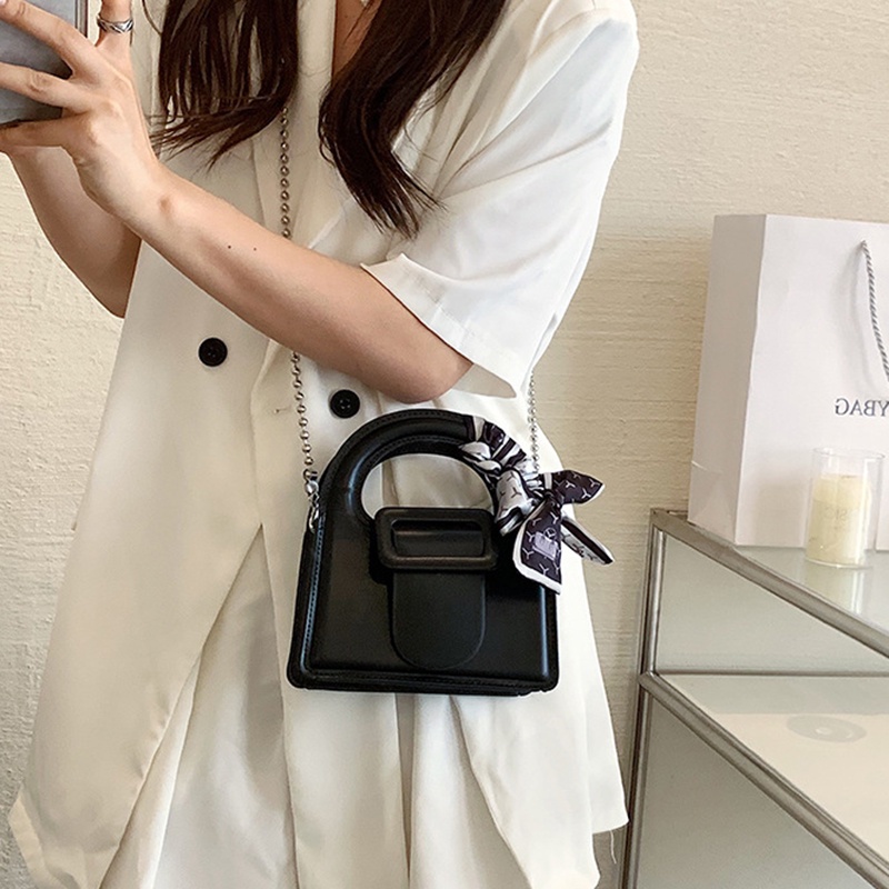 Túi Đeo Chéo Dây Xích Thời Trang Xu Hướng Mới Cho Nữ