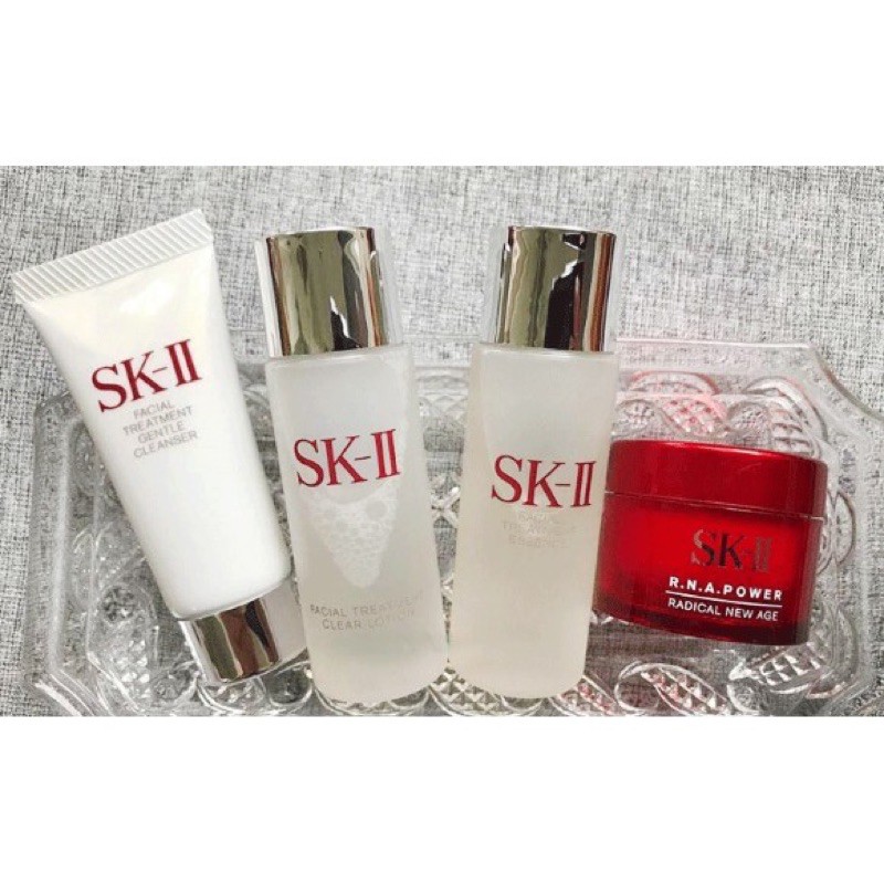 Set dưỡng da 4 món SKII