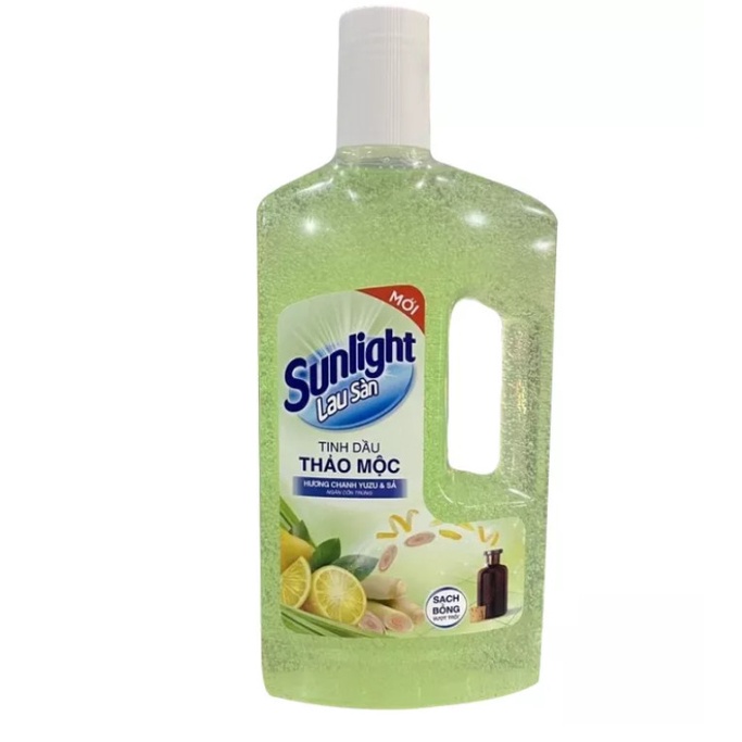 Nước lau sàn Sunlight tinh dầu thảo mộc chanh yuzu và sả 900g