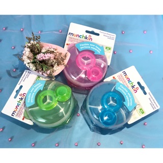 Hộp chia sữa bột Munchkin 3 ngăn