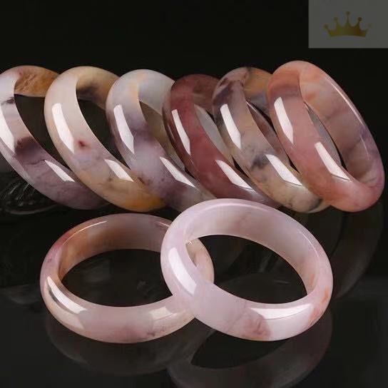 Vòng tay ngọc bích hoa xinh xắn cho nữ