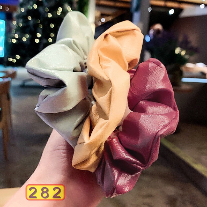 BUỘC TÓC VẢI 282 SCRUNCHIE CHẤT DA THỜI TRANG NHIỀU MÀU HOT TREND