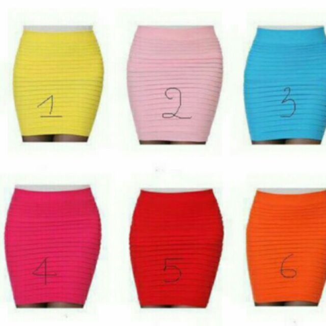 Thanh lý chân váy len body xếp ly