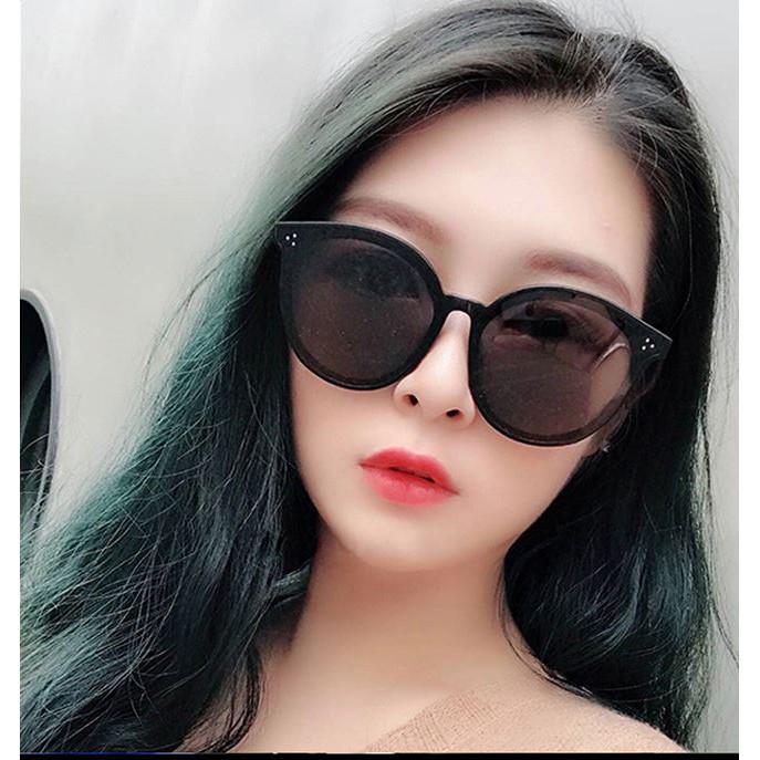 Kính ulzzang nữ râm đen đi biển hè 2020 (3 chấm) | BigBuy360 - bigbuy360.vn