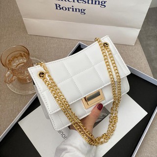 Túi Xách Nữ MSTX19 Túi Đeo Chéo Nữ Họa Tiết Thêu Ô Vuông, Dáng Cong Cách Điệu, Nhấn Khóa Vuông Sang Chảnh ( 4 Màu)