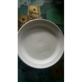 Dĩa nhựa tròn vừa 18 cm