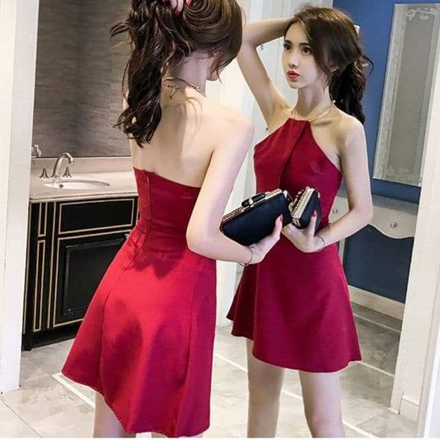 đầm đỏ nữ cổ yếm 243