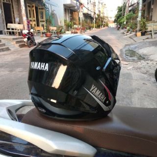 Mũ bảo hiểm Yamaha 3 phần 4