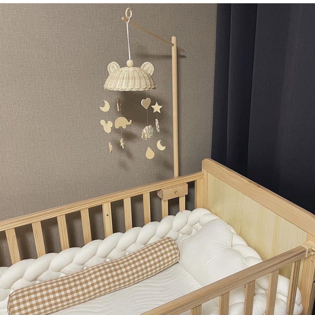 Bộ treo nôi cũi Hàn Quốc hình Chuông gió Gấu trúc bằng mây cho bé