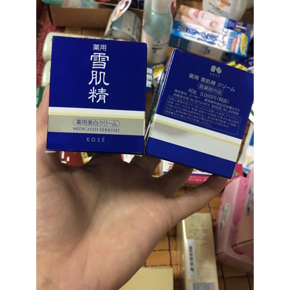 Kem dưỡng da ban đêm Medicated Sekkisei Kose 40g Nhật Bản