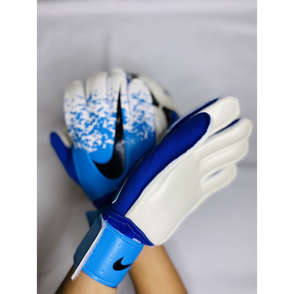 Găng Tay Thủ Môn NiK Có Xương Trợ NgónHàng Chất Lượng Cao