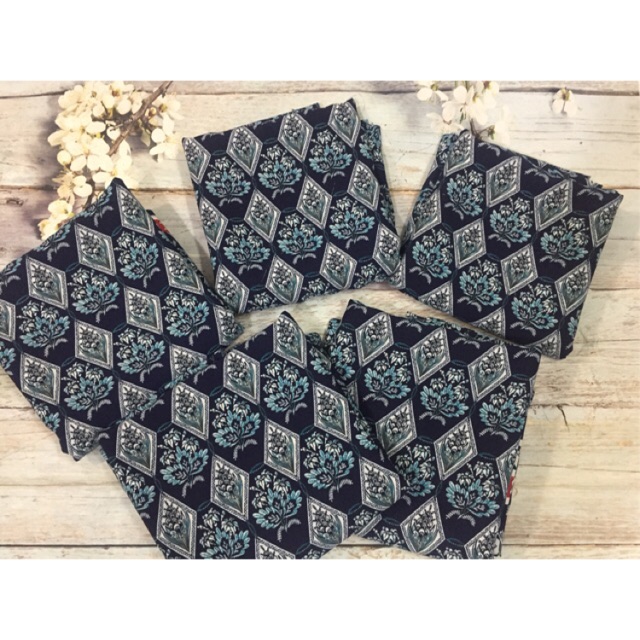 Vải cát ý (vải áo ) -160k