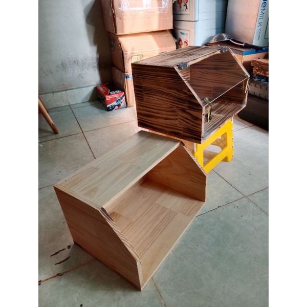 Chuồng nuôi bò sát gỗ ghép và mica KB8+ D35 R25 C20 cm