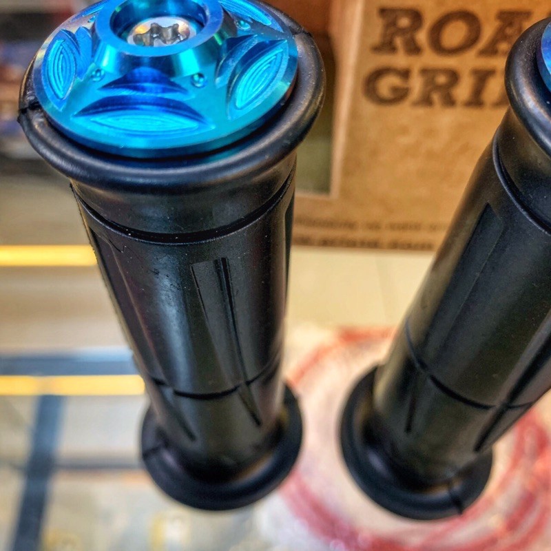 [ HOT ] COMPO Gù Titan Gr5 Và Bao Tay Ariete Siêu Êm